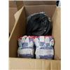 Image 1 : 20 PAIRS OF NEW WORK GLOVES, RAIN GEAR, KNEE PADS