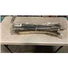 Image 1 : BUNDLE OF WINDSHIELS WIPER BLADES
