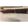 Image 2 : BUNDLE OF WINDSHIELS WIPER BLADES