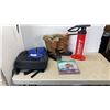Image 1 : RAKGEAR BACKPACK WITH SIZE 9 FUZZY BOOTS, INFLATABLES PUMP AND INFLATABLE