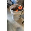 Image 4 : 2 PAILS OF WIRE WHEELS, POLISHING STONE, FLAP SANDING WHEELS