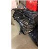 Image 2 : 4 BAGS AMAZON OVERSTOCK ITEMS