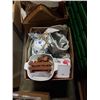 Image 3 : 5 BOXES OF ESTATE GOODS