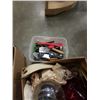 Image 8 : 5 BOXES OF ESTATE GOODS