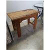 Image 4 : SMALL GLASSTOP PATIO ENDTABLE AND WOOD ENDTABLE