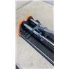Image 2 : TILE CUTTER