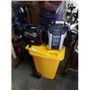 Image 1 : MOTOMASTER AND POWERSTATION PORTABLE JUMP PACKS BOTH WORKING