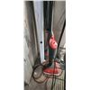 Image 2 : RETRACTABLE PULL DOWN PROJECTOR SCREEN AND VILEADA STEAM MOP
