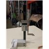 Image 9 : DIGITAL HEIGHT GUAGE AND 3 MICROMETER CALIPERS