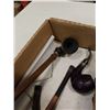 Image 2 : TRAY OF WOOD PIPES