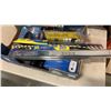 Image 2 : WINDSHIELD WIPERS, BIKE ALARM, GUARDIAN ALERT, ELECTRONICS