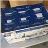 Image 3 : KIRKLAND SIGNATURE 10 PIECE 5-PLY CLAD STEEL COOKWARE SET IN BOX