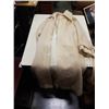 Image 2 : BOX OF LADIES VINTAGE COATS