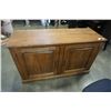Image 1 : OAK SIDEBOARD