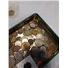 Image 4 : 2 POUNDS OF WORLD COINS