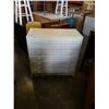 Image 1 : WHITE 5 DRAWER DRESSER - 32 INCHES TALL x 32 INCHES WIDE