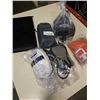 Image 2 : LOT OF BLOOD PRESSURE MONITORS AND MASSAGER