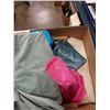Image 6 : 2 BOXES OF FABRIC, TABLECLOTHS, BLACKOUT DRAPES