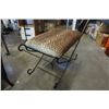 Image 2 : LEOPARD PRINT BENCH