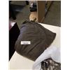 Image 3 : QUEENSIZE 2 ZONE ELECTRIC WARMING BLANKET WORKING