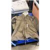 Image 2 : 3 WOMENS JACKETS AND HELLY HANSEN PANTS