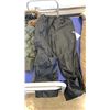 Image 3 : 3 WOMENS JACKETS AND HELLY HANSEN PANTS