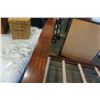 Image 4 : MODERN DOUBLE SIZE BED FRAME