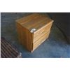 Image 3 : WICKER OTTOMAN AND 2 DRAWER NIGHTSTAND