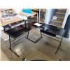Image 1 : NEW LINON MILA L SHAPE GLASS METAL DESK