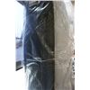 Image 2 : AS NEW BEAUTYREST TRIUMPH GL5 KING SIZE MATTRESS