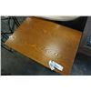 Image 3 : 2 DRAWER NIGHTSTAND AND METAL GLASS ENDTABLE