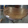 Image 2 : CARVED SOLID WOOD CLAW FOOT D TABLE