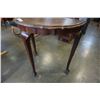 Image 3 : CARVED SOLID WOOD CLAW FOOT D TABLE