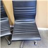 Image 2 : 2 CHROME AND BLACK LEATHER LOOK ROLLING OFFICE CHAIRS