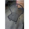 Image 2 : METAL 3 PIECE BISTRO SET - TABLE AND 2 CHAIRS