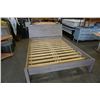 Image 1 : QUEENSIZE MODERN IKEA PLATFORM SLEIGH BED FRAME