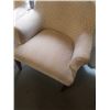 Image 3 : 2 UPHOLSTERED ACCENT CHAIRS