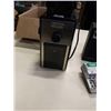 Image 2 : DELONGHI COFFEE GRINDER WORKING WITH MINI GUITAR AMP AND BATTERY CHARGER