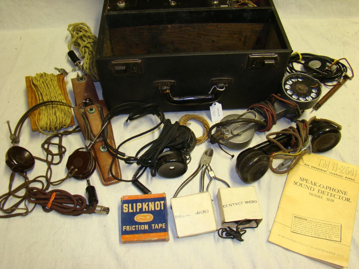 WW2 Signal Corps Surveillance Equipment