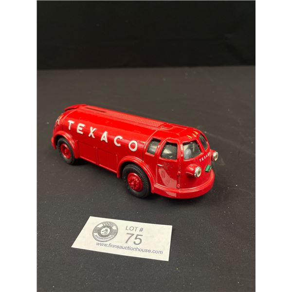 Ertl Diamond T Doodle Bug Edition #11 Texaco Die Cast Car