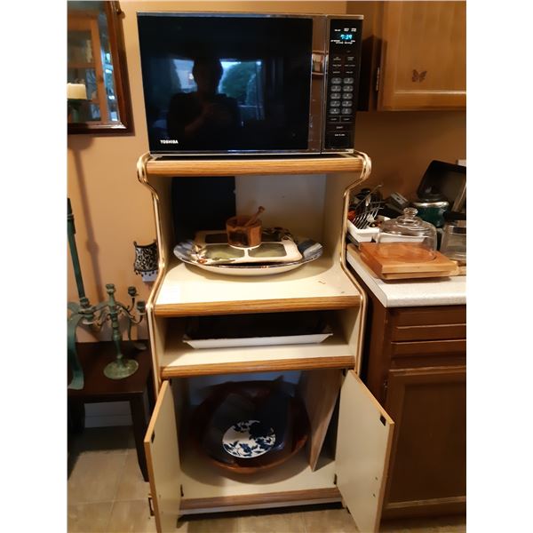 Micro Wave & Cabinet Cat C