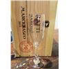 Image 1 : Qty 6  Flute Glasses