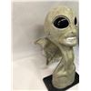 Image 2 : STRETCH ALIEN PUPPETEER PARTS from the "Twilight Zone" - Stretch Alien Puppeteer Parts - Holding For