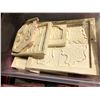 Image 2 : Large Generic special effects Plate Molds