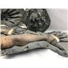 Image 1 : "Doomsday" From Smallville - 6 Piece Dario's Arms Mold Set