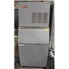 Image 1 : ROSS-TEMP ICE MACHINE W/ INSULATED BIN