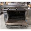 Image 4 : US RANGE CONVECTION OVEN W/ 36" GRILL TOP