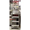 Image 1 : FEATHERLITE ALUMINUM LADDER 5 STEP