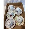 Image 2 : Tea cups and saucers