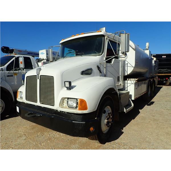 KENWORTH T370 Fuel / Lube Truck